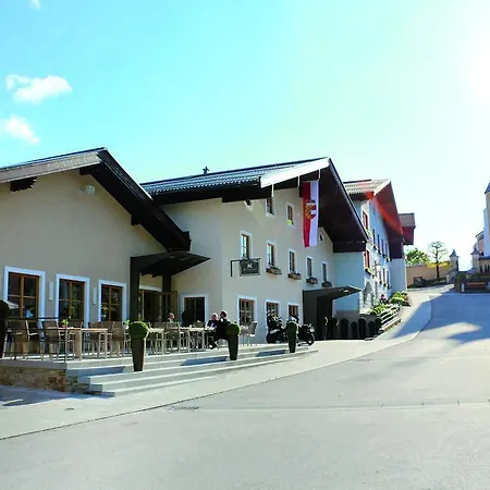 Metzgerwirt Szálloda 4*