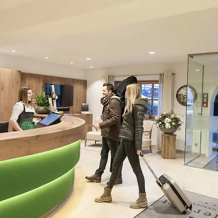Hotel Metzgerwirt 4*